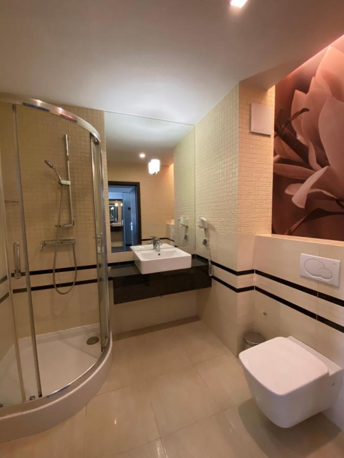 Apartament Prywatny Salon Z Aneksem Kuchennym I Sypialnia W Hotelu Diva Kołobrzeg Buitenkant foto