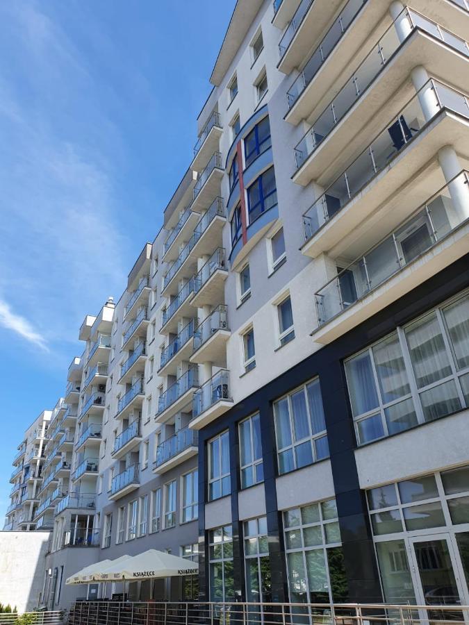 Apartament Prywatny Salon Z Aneksem Kuchennym I Sypialnia W Hotelu Diva Kołobrzeg Buitenkant foto