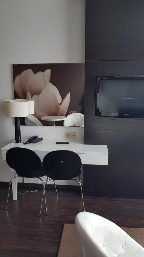 Apartament Prywatny Salon Z Aneksem Kuchennym I Sypialnia W Hotelu Diva Kołobrzeg Buitenkant foto
