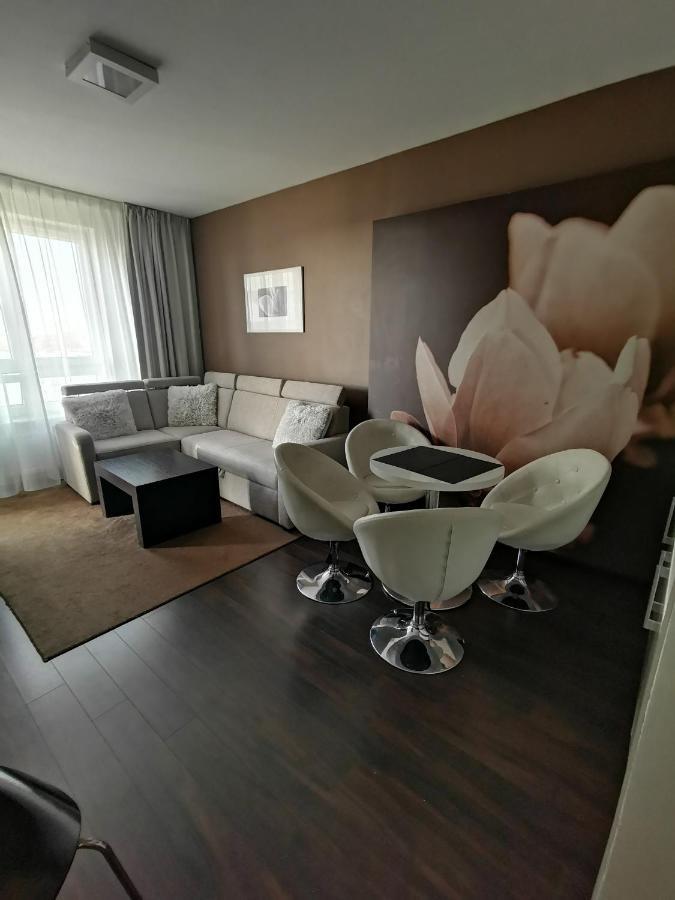 Apartament Prywatny Salon Z Aneksem Kuchennym I Sypialnia W Hotelu Diva Kołobrzeg Buitenkant foto