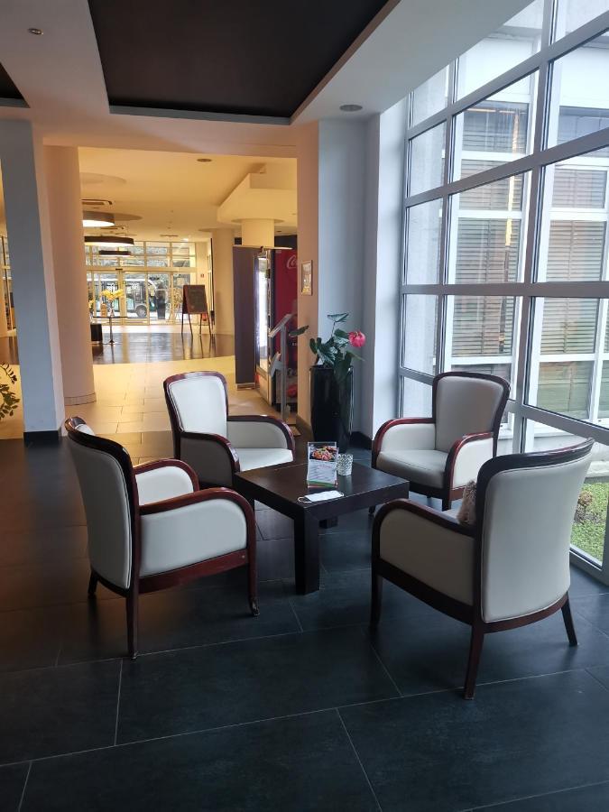 Apartament Prywatny Salon Z Aneksem Kuchennym I Sypialnia W Hotelu Diva Kołobrzeg Buitenkant foto