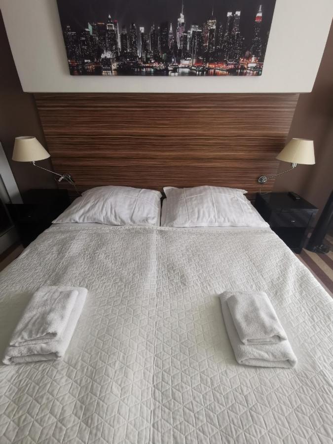 Apartament Prywatny Salon Z Aneksem Kuchennym I Sypialnia W Hotelu Diva Kołobrzeg Buitenkant foto