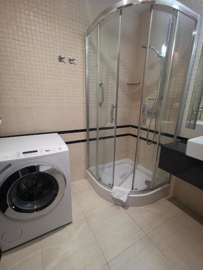 Apartament Prywatny Salon Z Aneksem Kuchennym I Sypialnia W Hotelu Diva Kołobrzeg Buitenkant foto